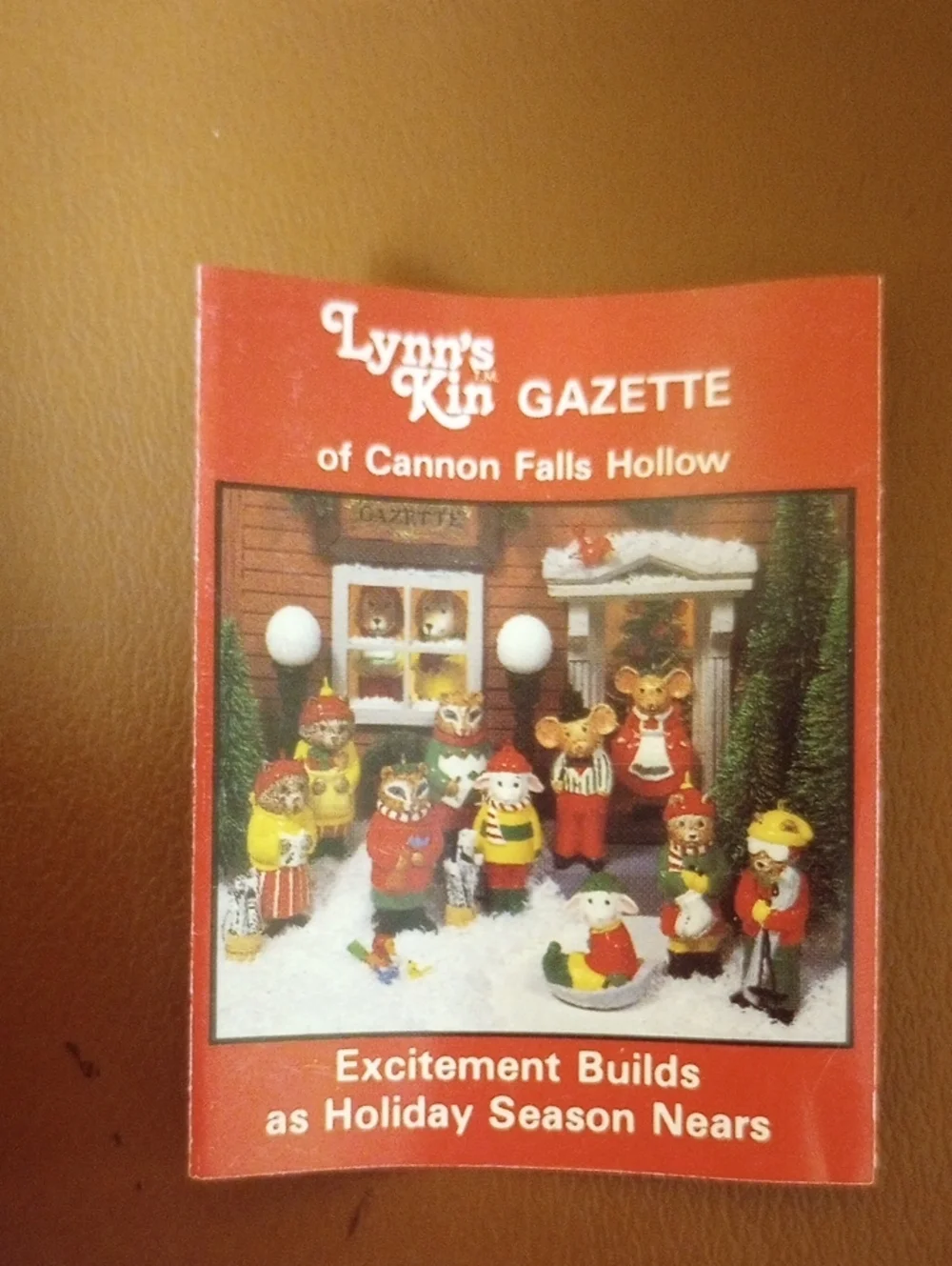 NIB Billy & Buffy Bear Ornaments/ Figures.  Lynn's Kin, Cannon Falls Hollow 80s
